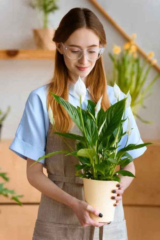 组图：《爱情闯进门》宋茜，示范韩式心机美妆 彩妆 第3张